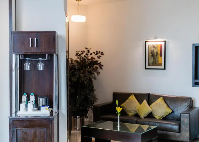 Hotel Shanti Palace Mahipalpur New Delhi