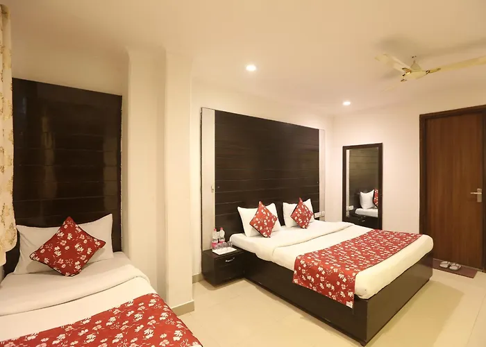 Airport Hotel Chanakya New Delhi
